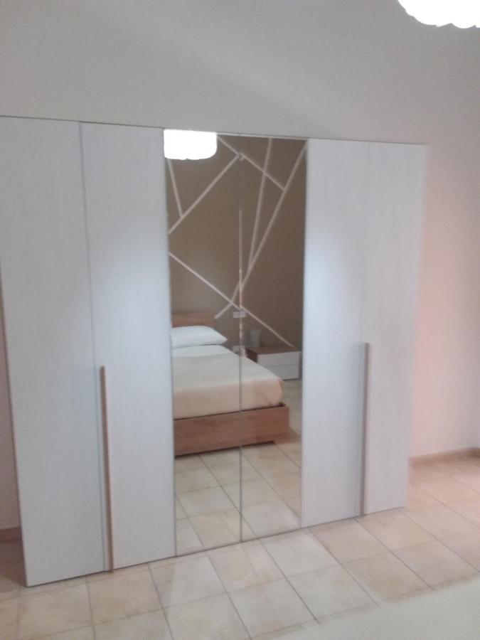Independence House 71 Apartment Bari Ngoại thất bức ảnh